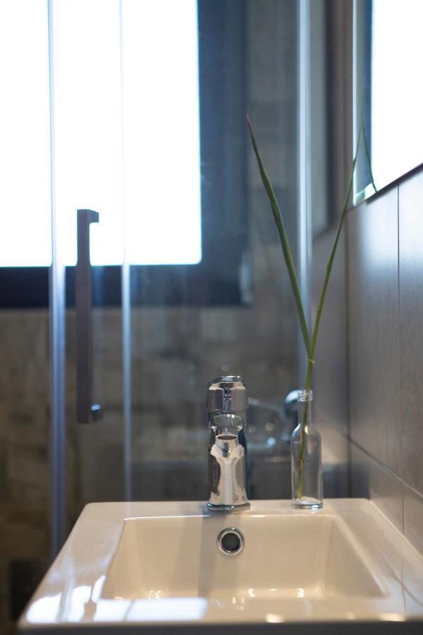 Amelie'S Luxe Apartments Kalligoni エクステリア 写真