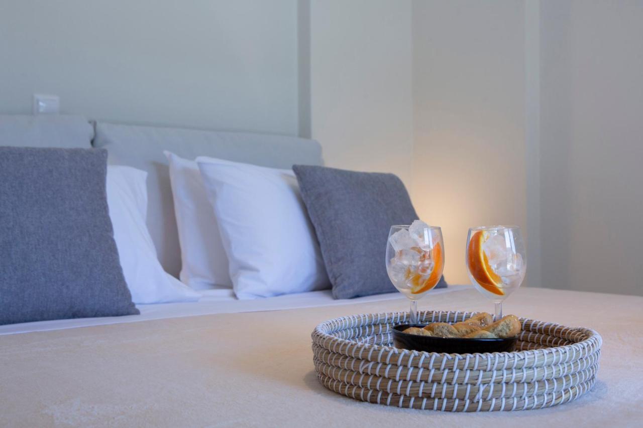 Amelie'S Luxe Apartments Kalligoni エクステリア 写真
