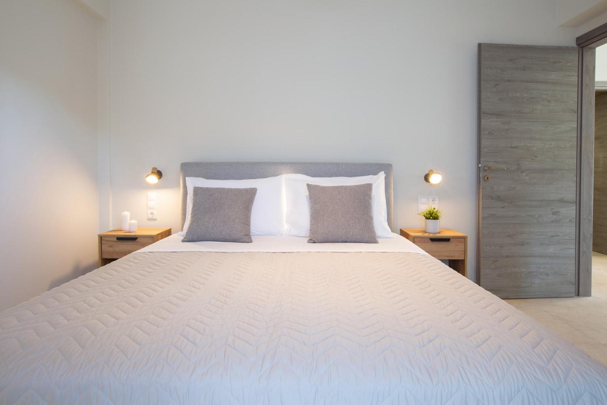 Amelie'S Luxe Apartments Kalligoni エクステリア 写真